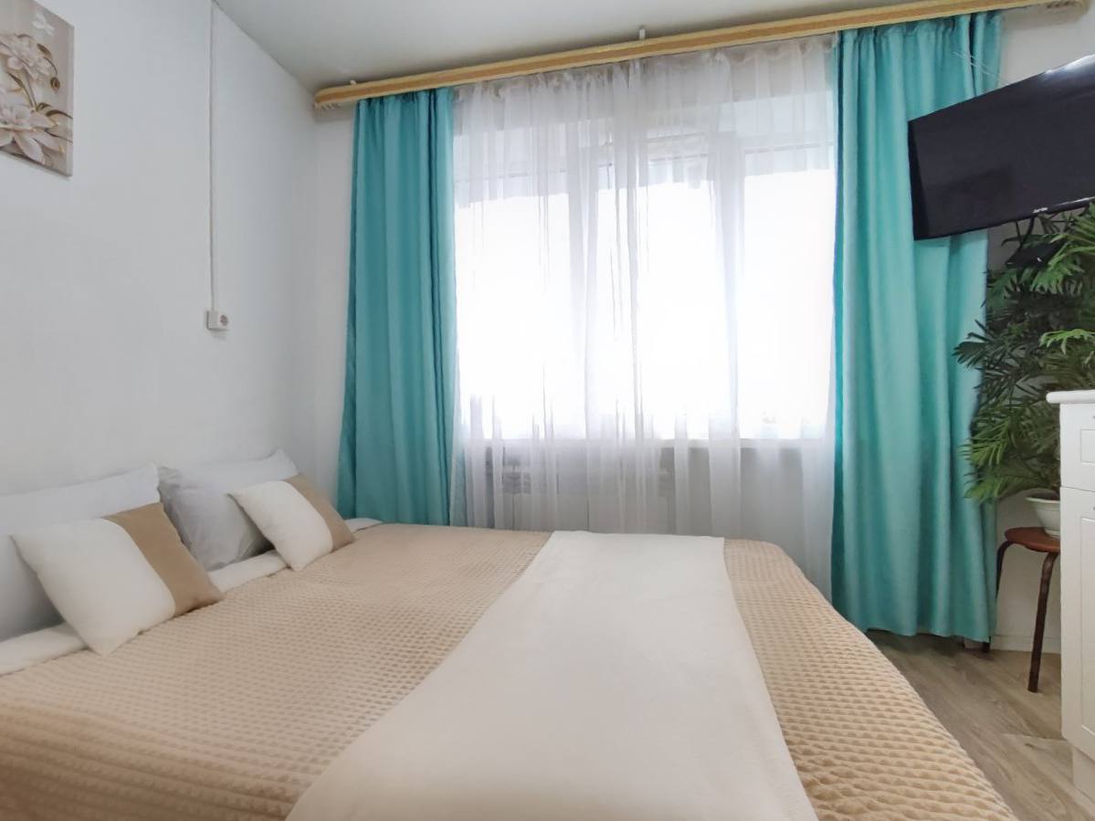 Квартира посуточно у парка Гагарина