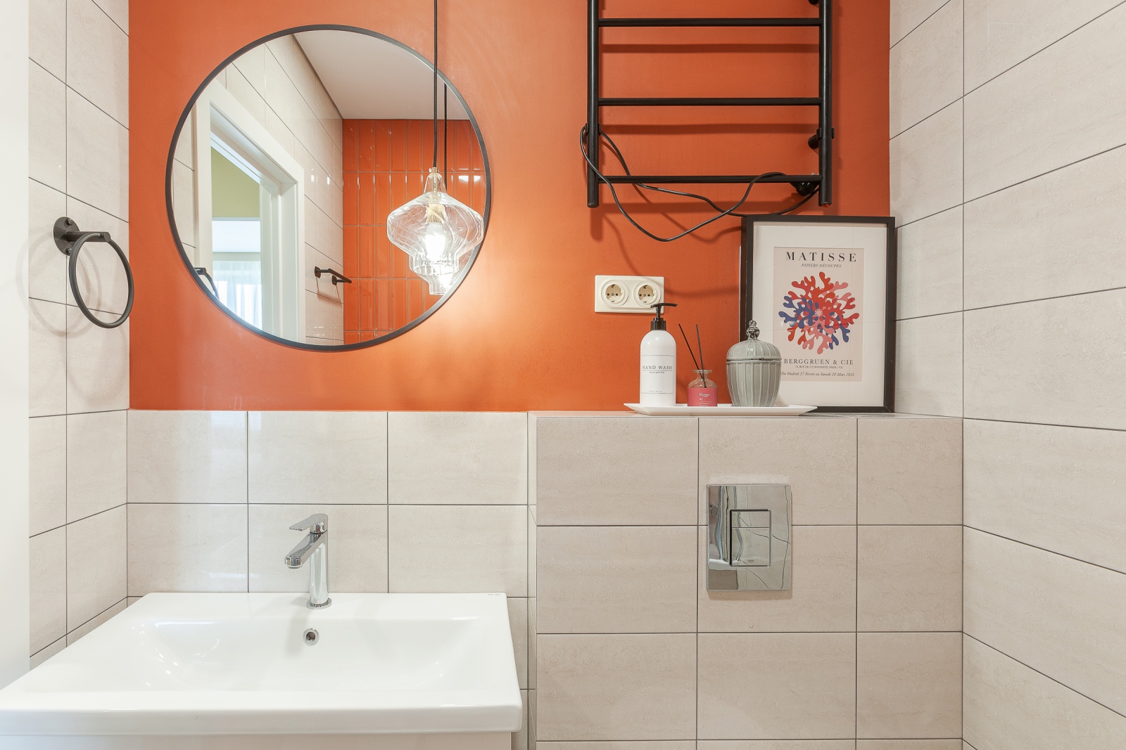 Апартаменты RentPlaza Гая 22