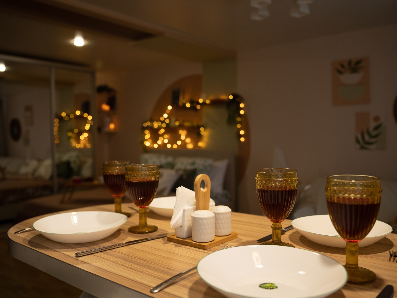 Дизайнерские апартаменты в центре на 5 человек