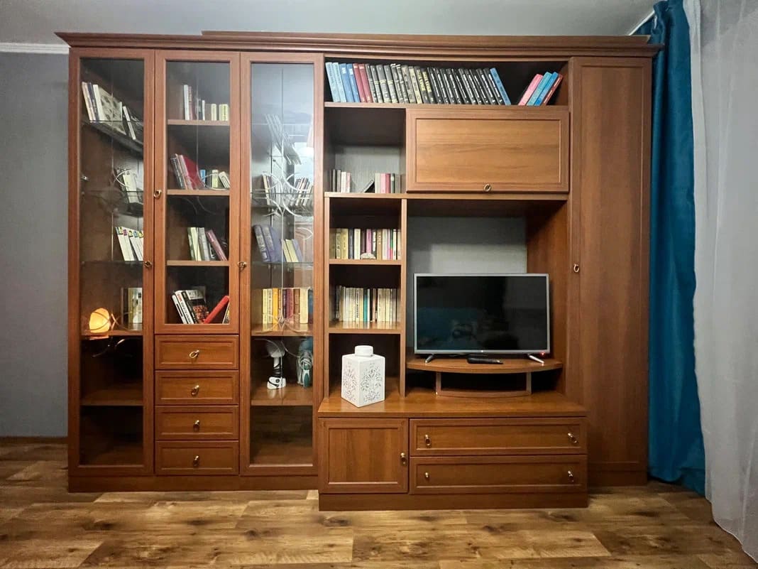 Плюшевый кот на Аксакова