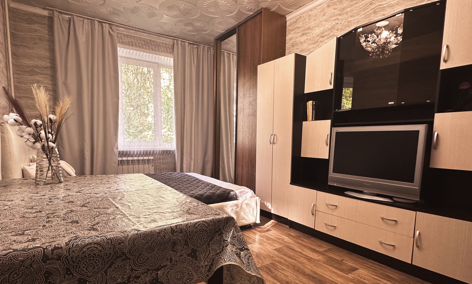 Двухкомнатные апартаменты на Каховской