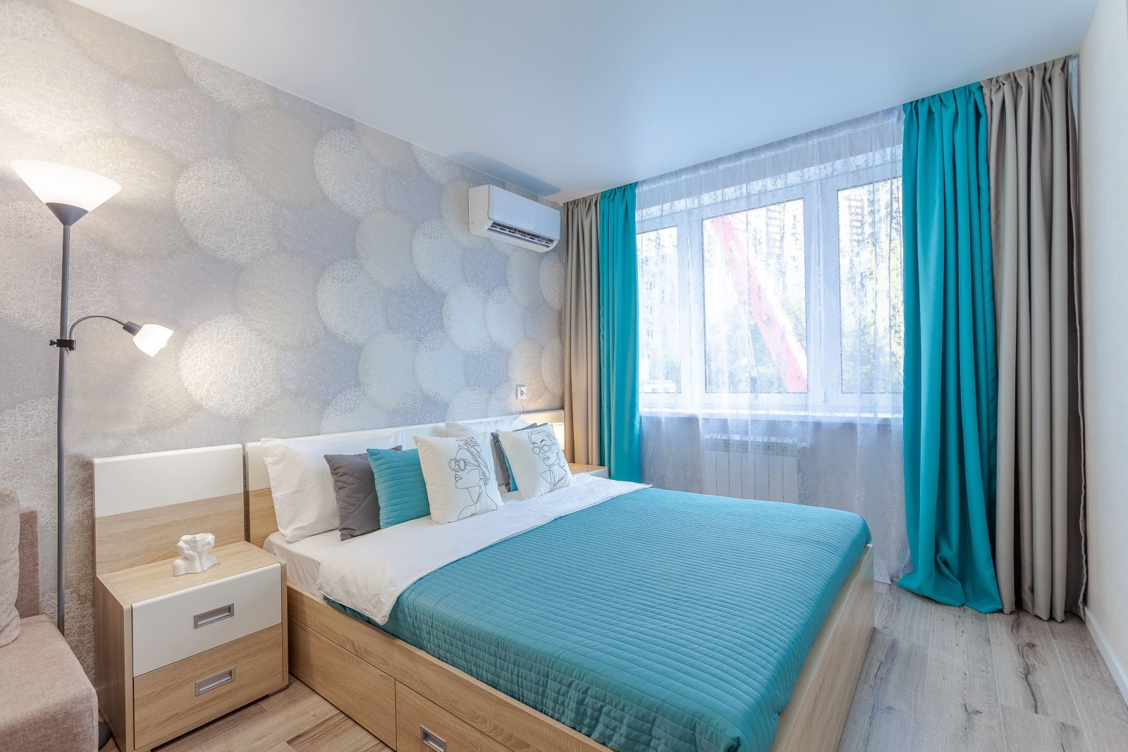 Апартаменты RentPlaza на проспекте Карла Маркса