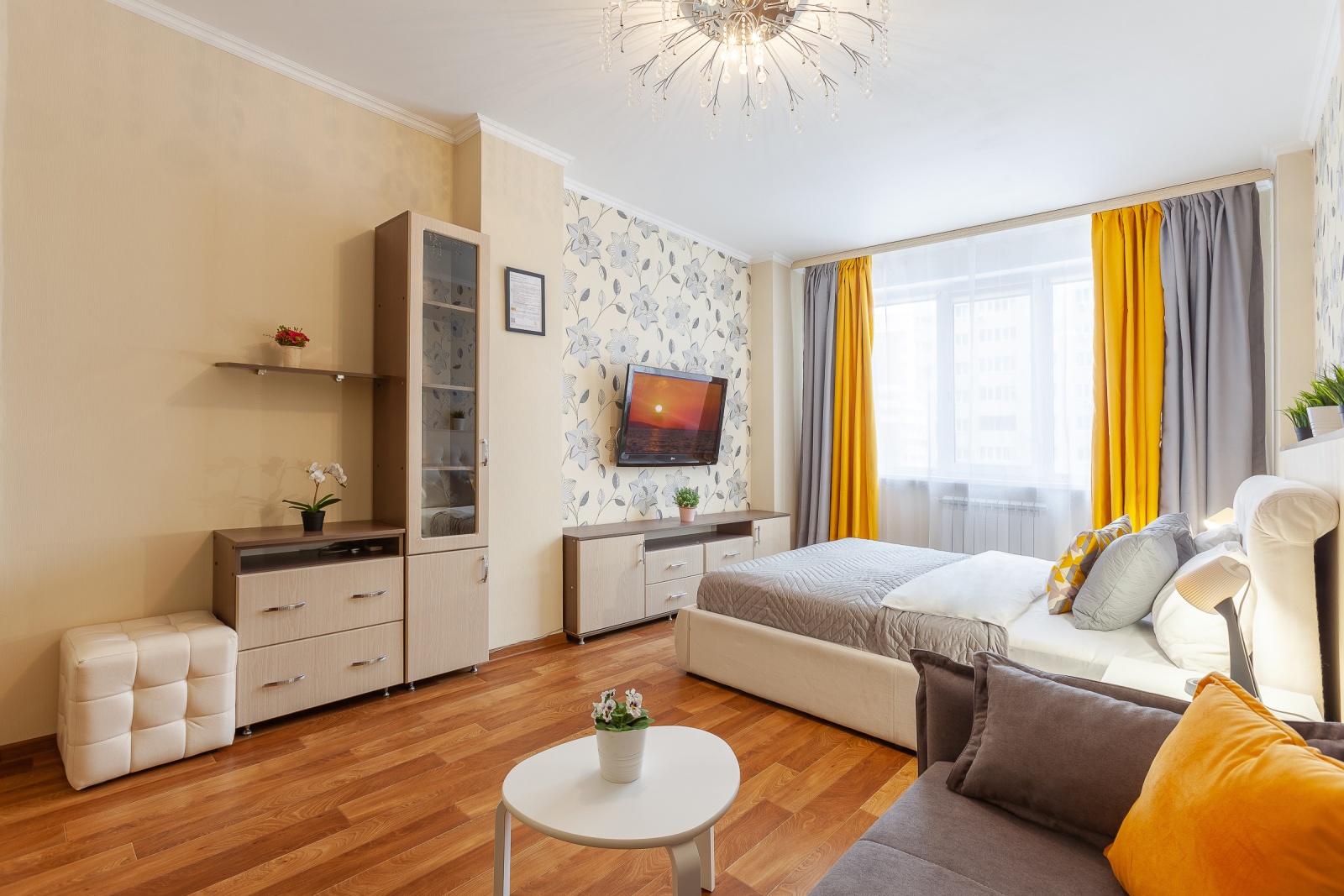 Апартаменты RentPlaza премиум класса на Революционной 3
