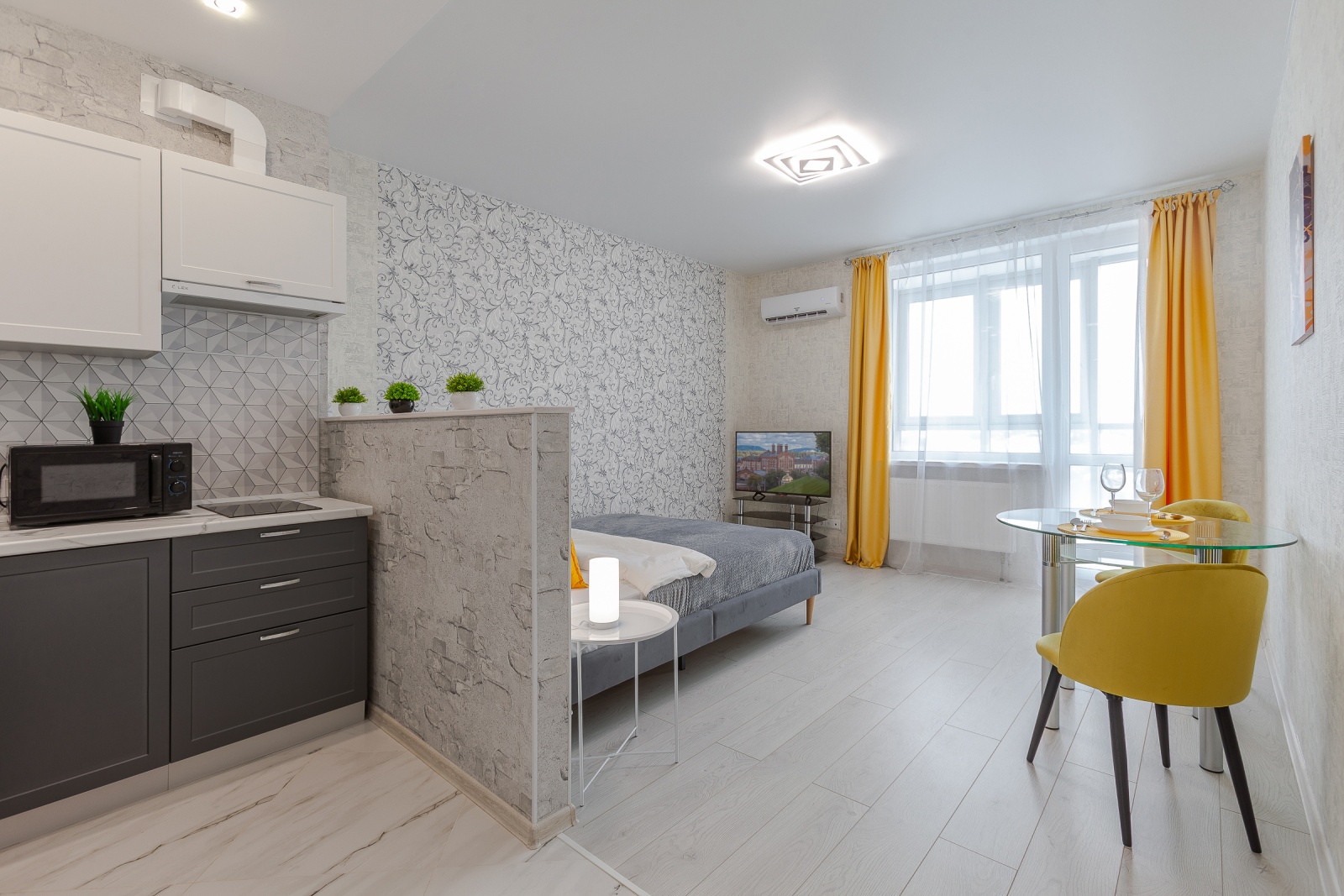 Апартаменты RentPlaza Ново-Садовая 106г