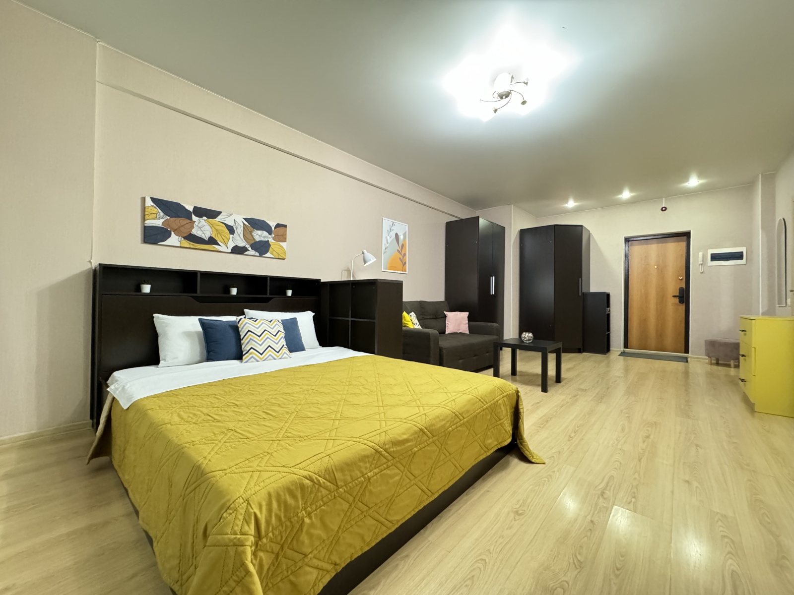 Квартира «StarHouse» на Современнике