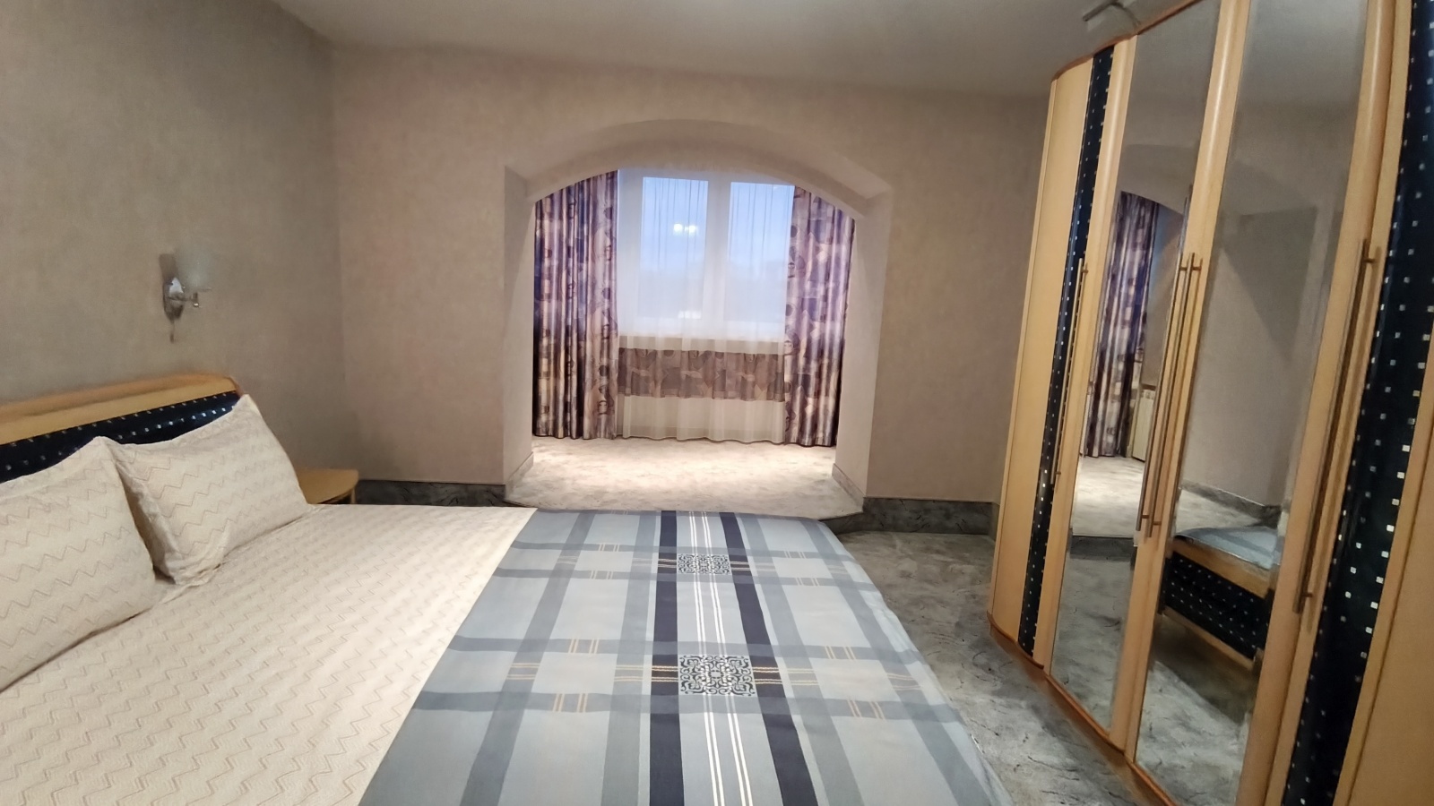 Просторная 2-ком квартира