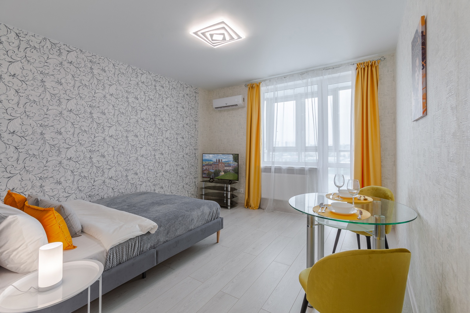 Апартаменты RentPlaza Ново-Садовая 106г