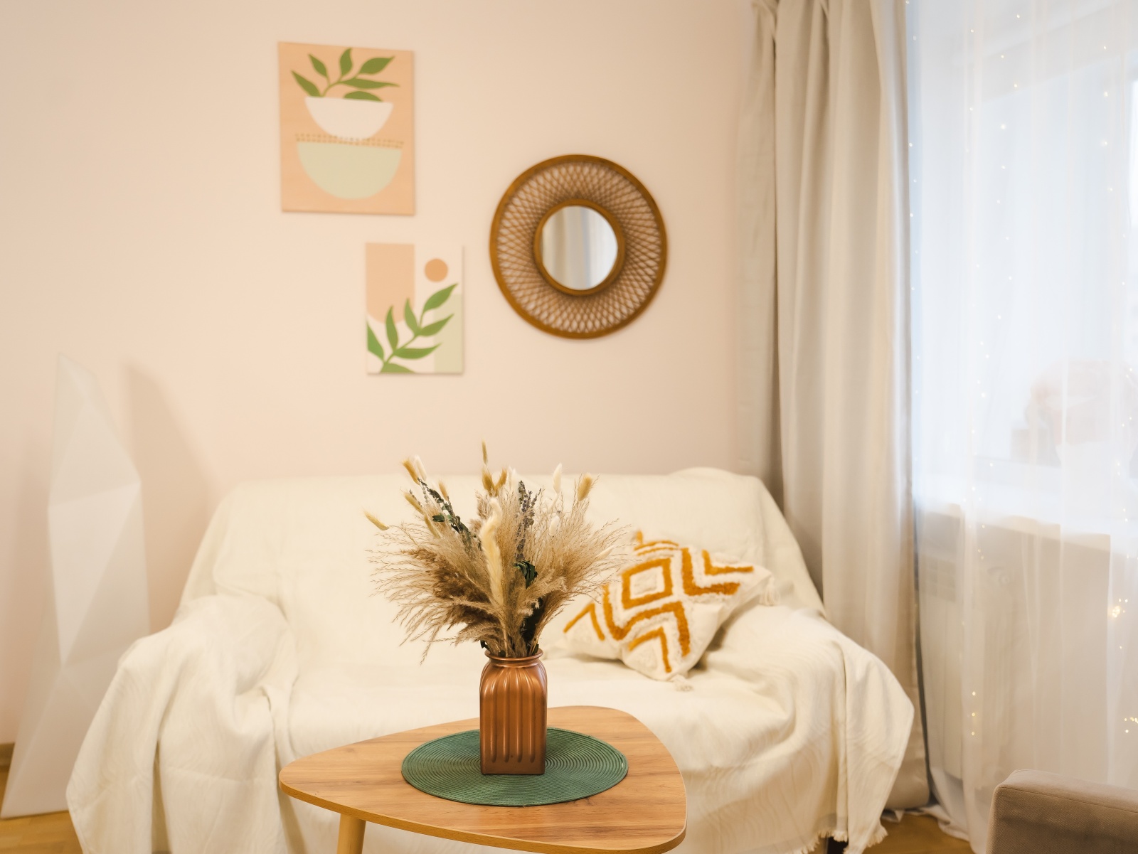 Дизайнерские апартаменты в центре на 5 человек