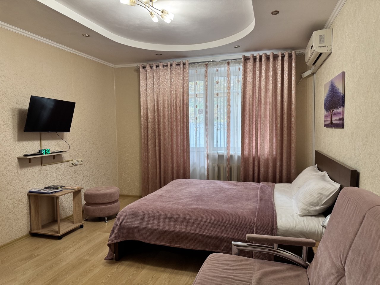 Квартира с акцентом на комфорт около СК Грация и ДК Металлург