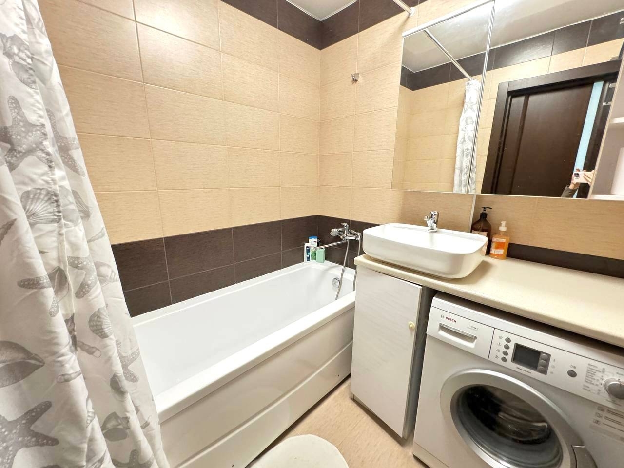 2-комнатная квартира на Революционной 101Б