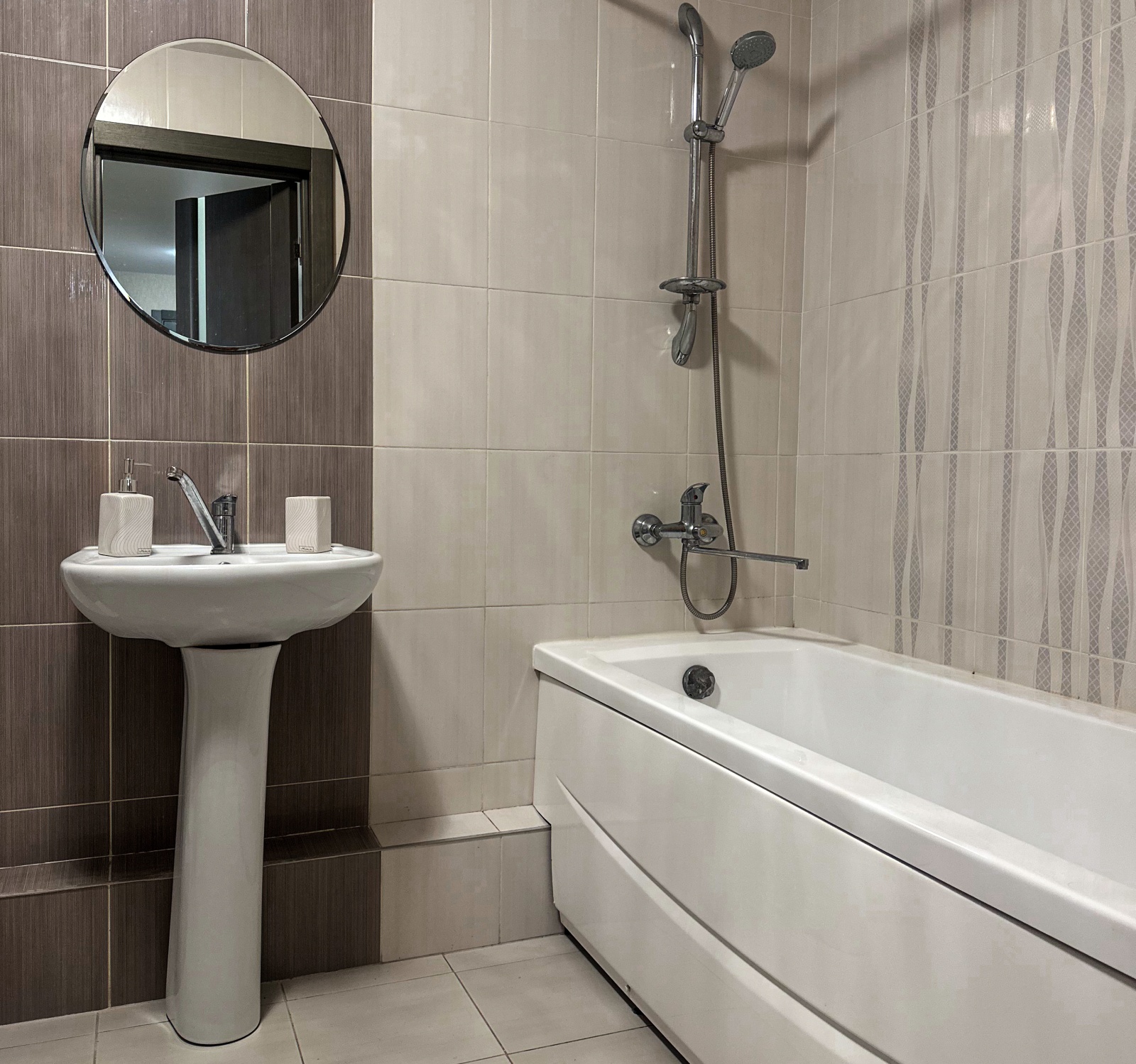 Двухкомнатные апартаменты Красоты