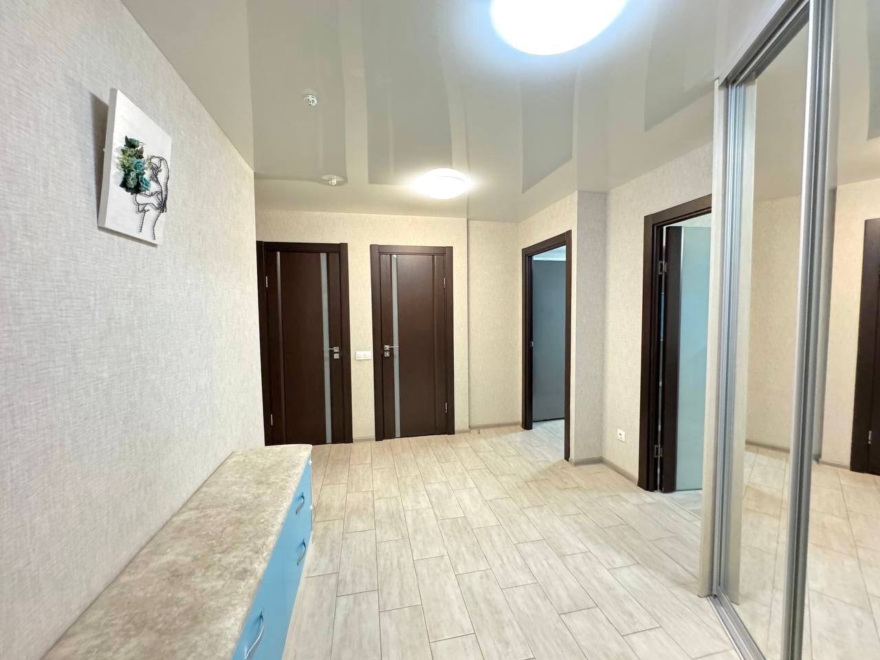 2-комнатная квартира на Революционной 101Б