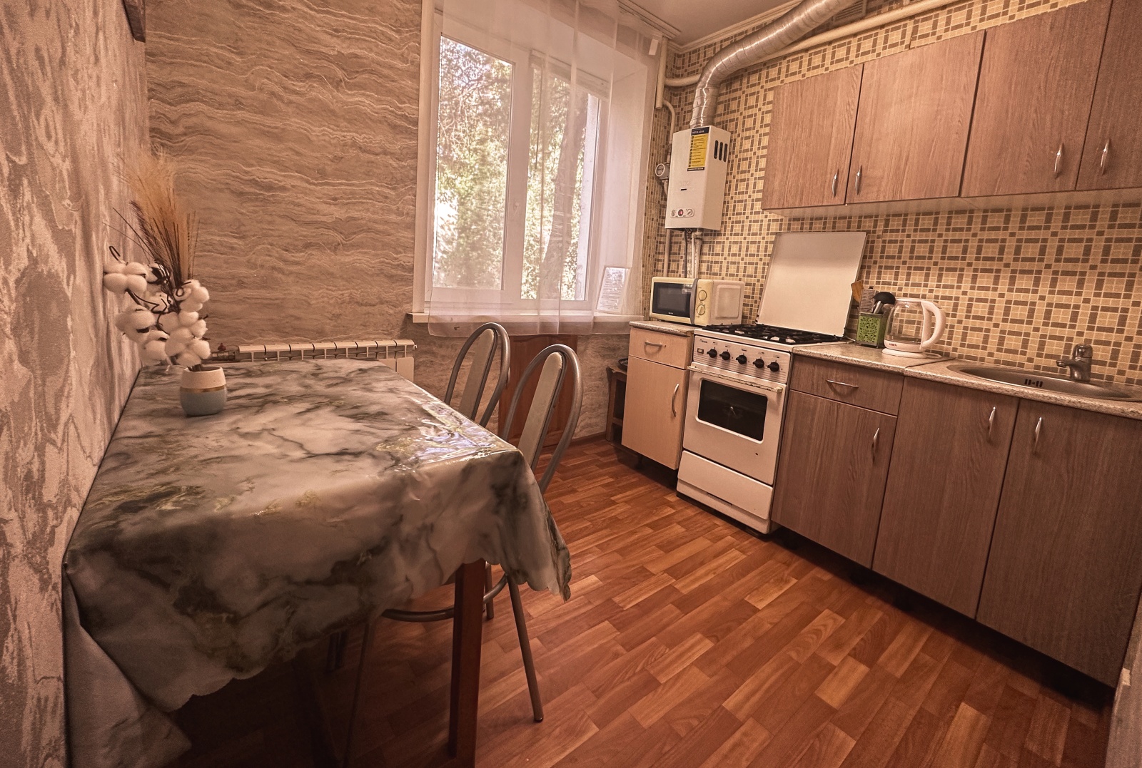 Двухкомнатные апартаменты на Каховской