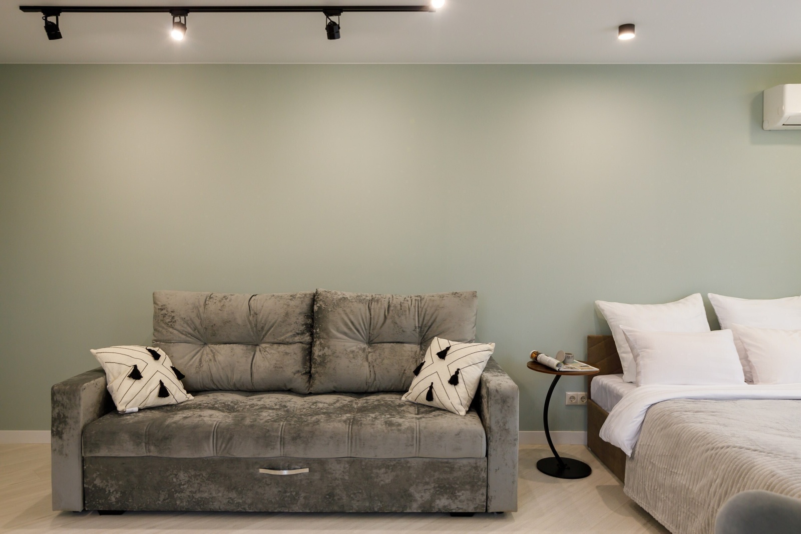 Стильная студия на Физкультурной 