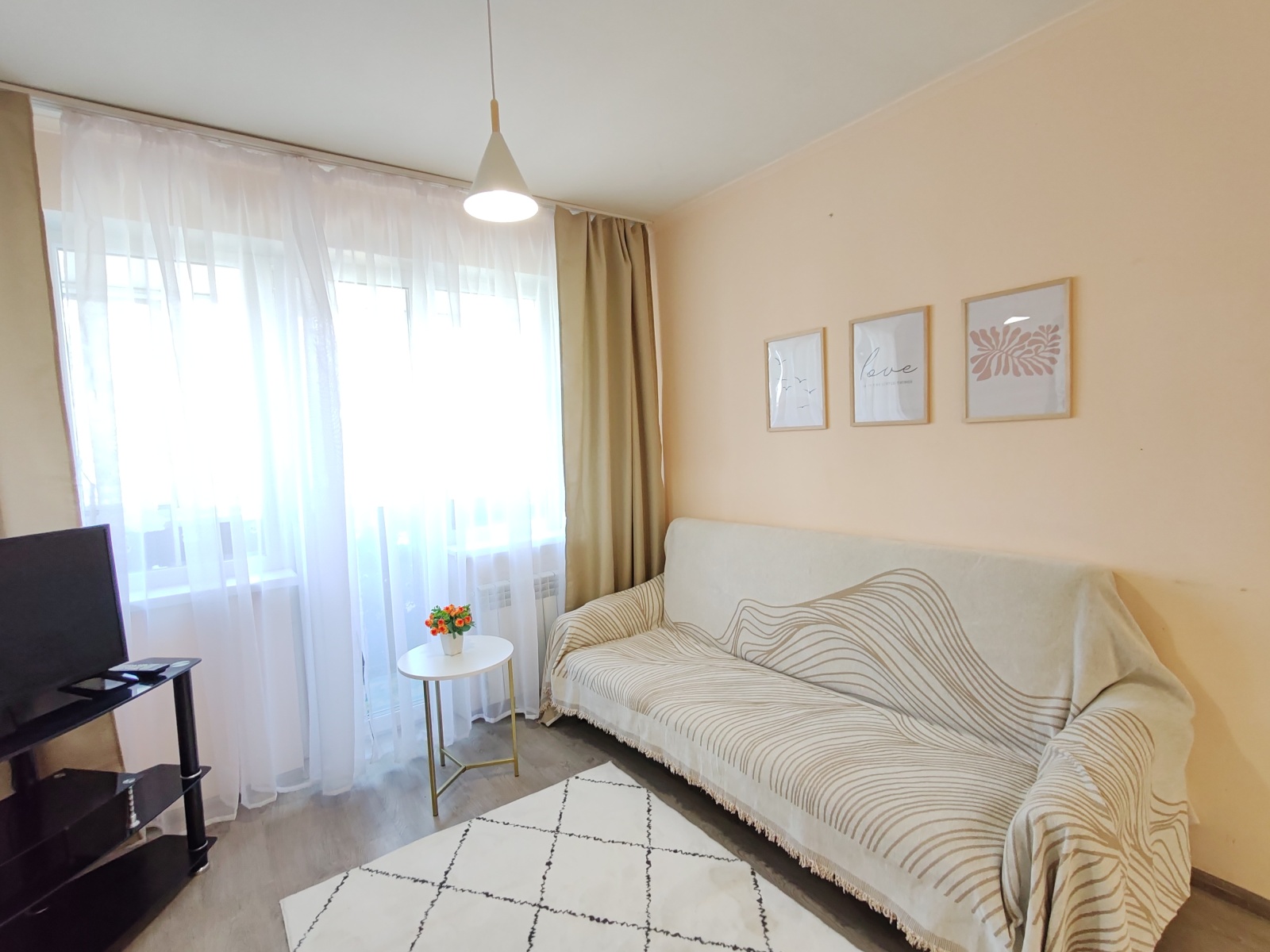 Квартира посуточно с удобным месторасположением