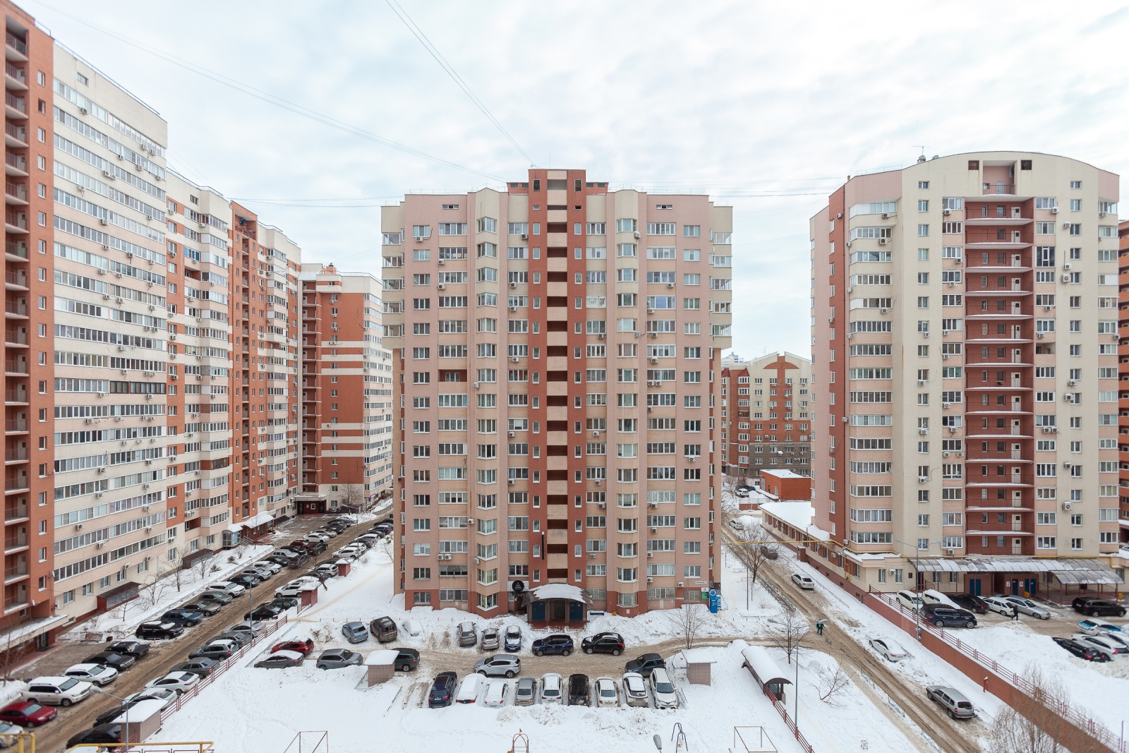 Апартаменты RentPlaza премиум класса на Революционной 3