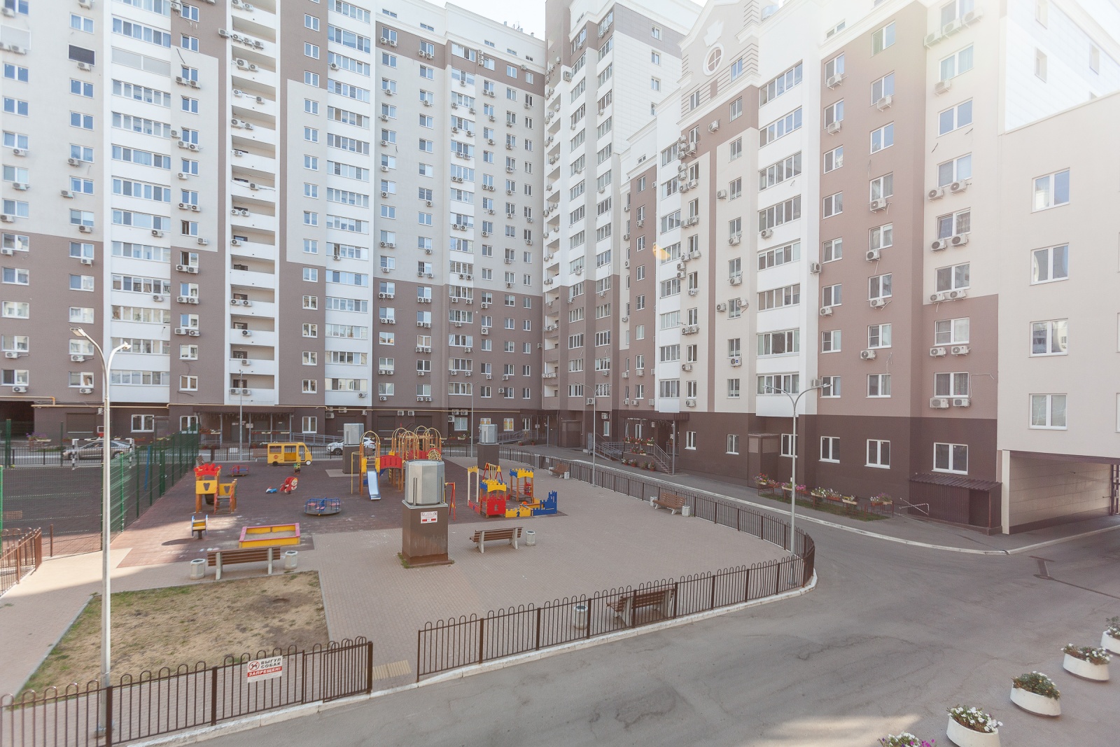 Апартаменты RentPlaza в центре города на Ленинской