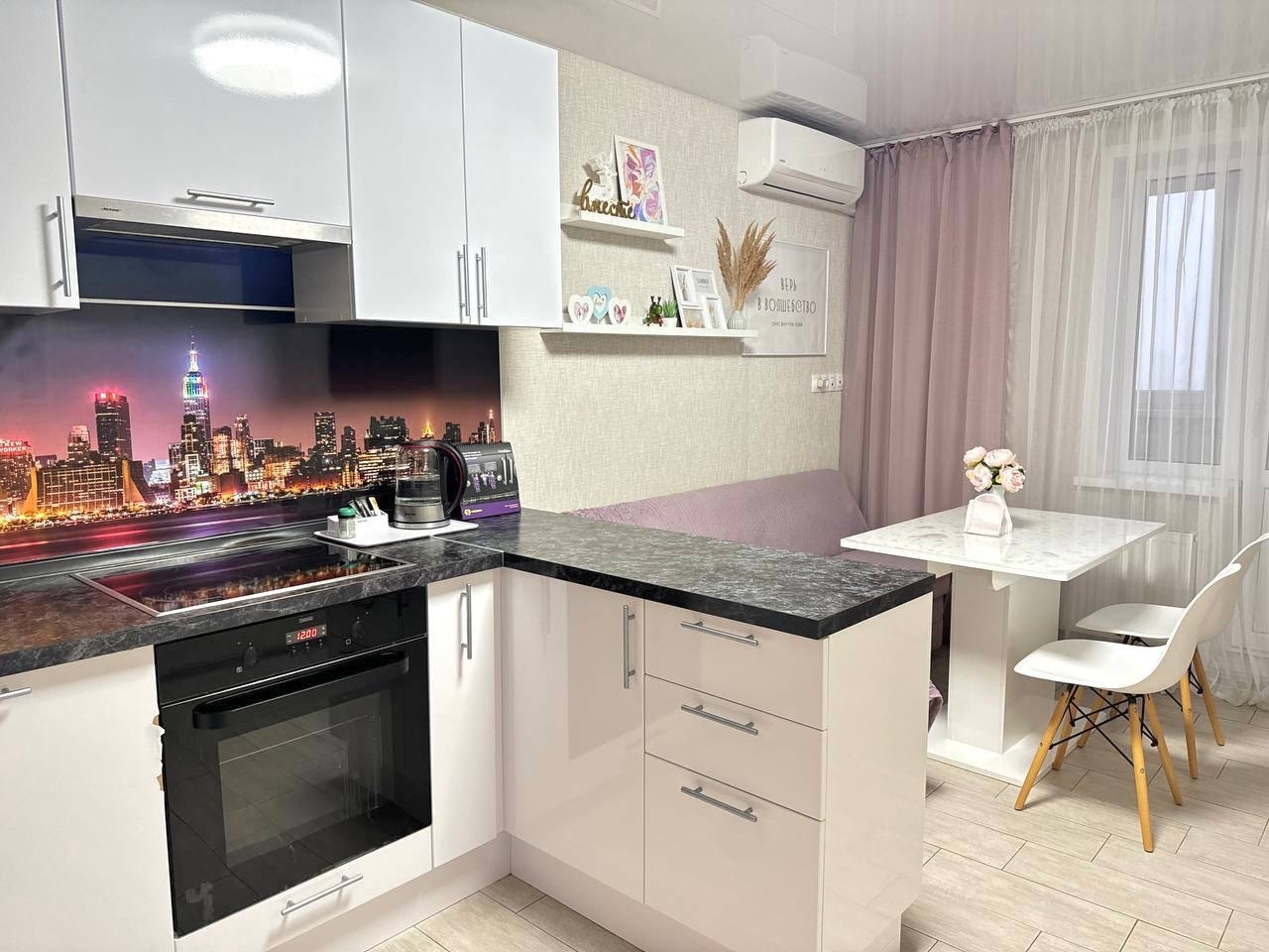 2-комнатная квартира на Революционной 101Б