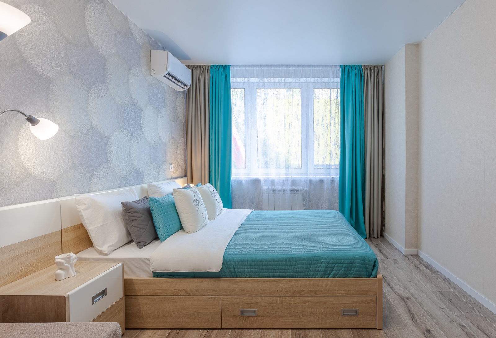 Апартаменты RentPlaza на проспекте Карла Маркса