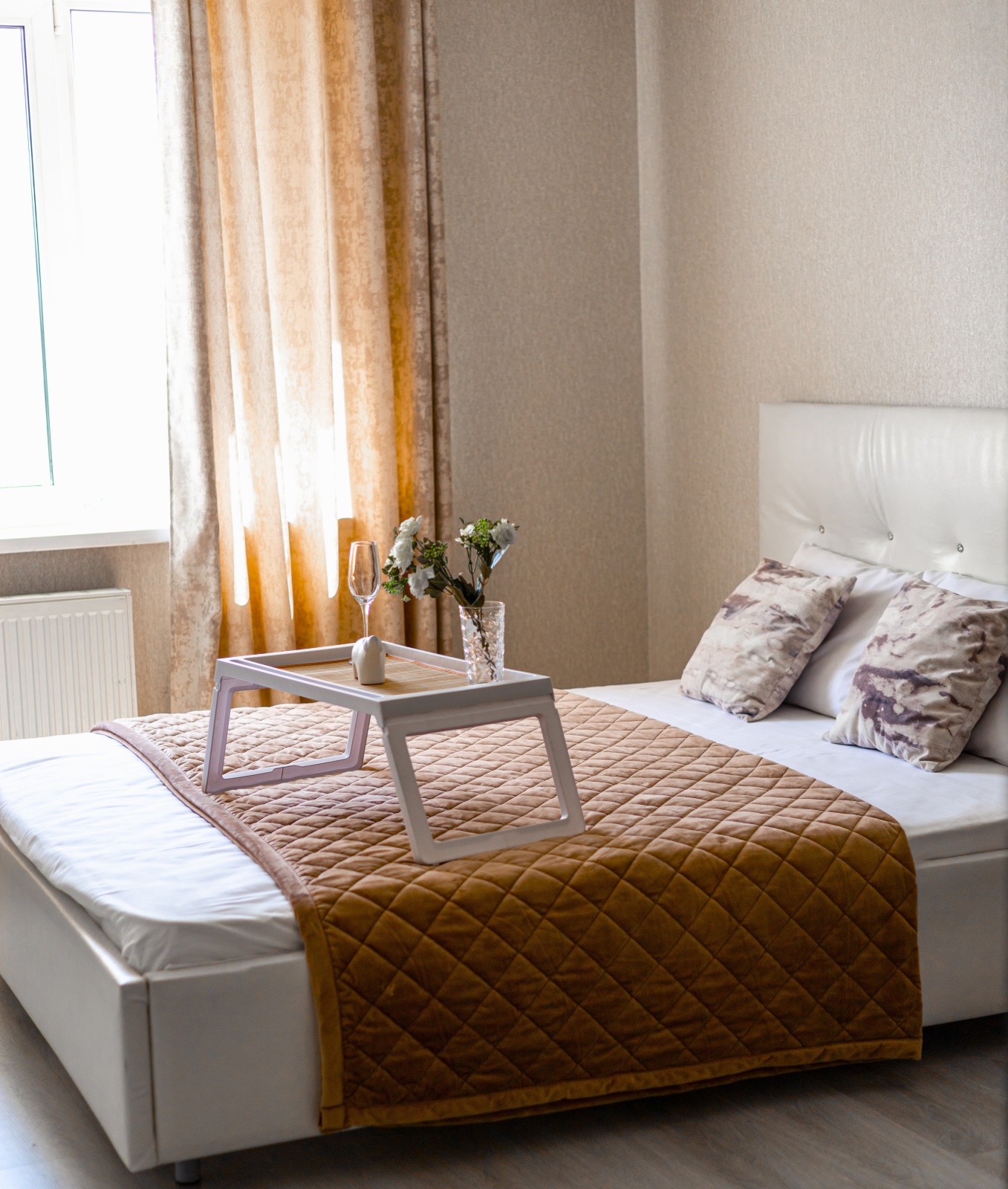 Двухкомнатные апартаменты Красоты