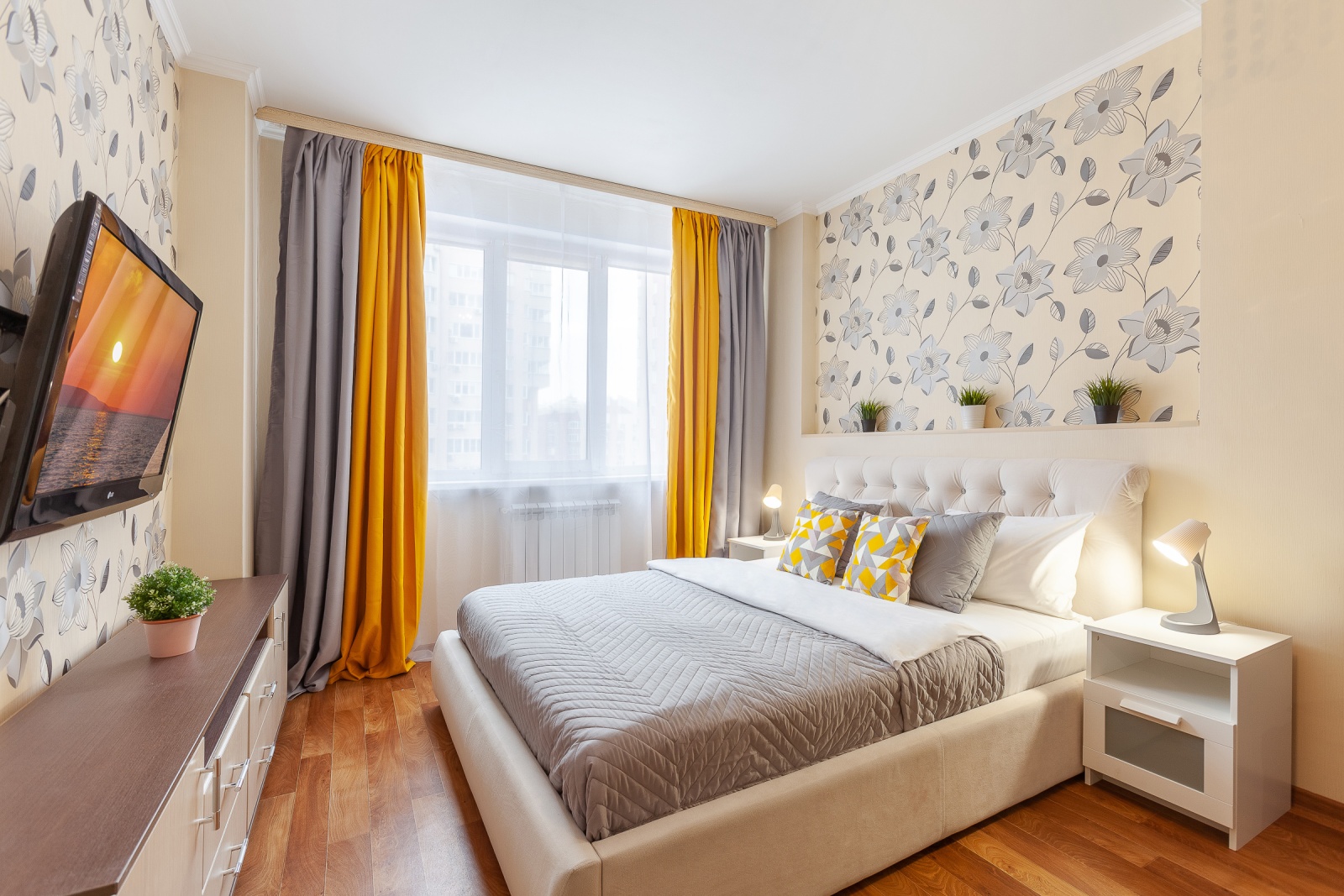 Апартаменты RentPlaza премиум класса на Революционной 3
