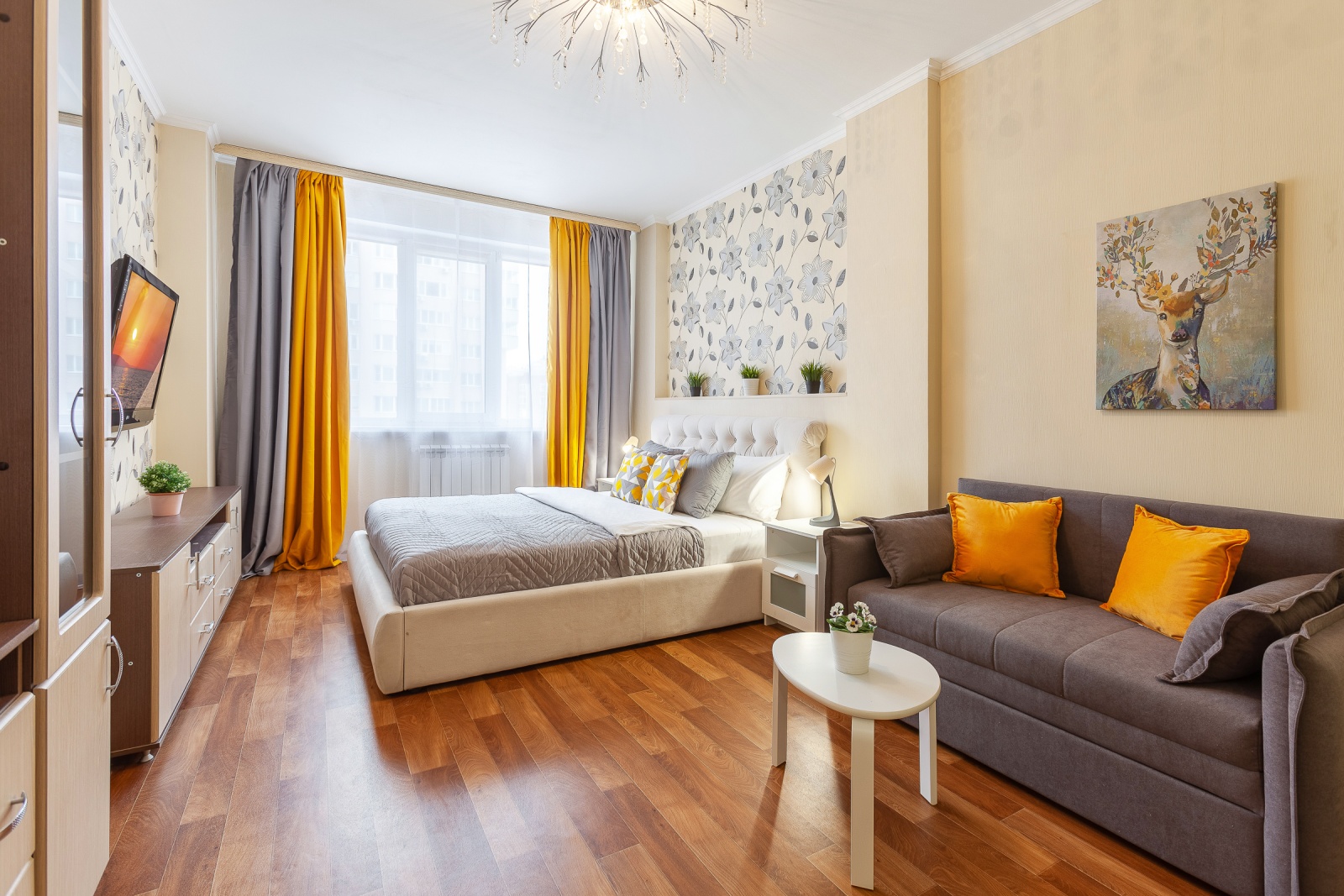 Апартаменты RentPlaza премиум класса на Революционной 3