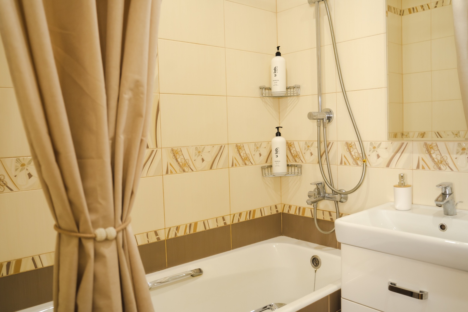 Дизайнерские апартаменты в центре на 5 человек